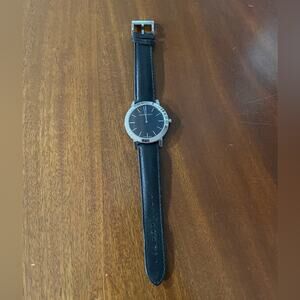 Burberry Men’s Watch Leather Band